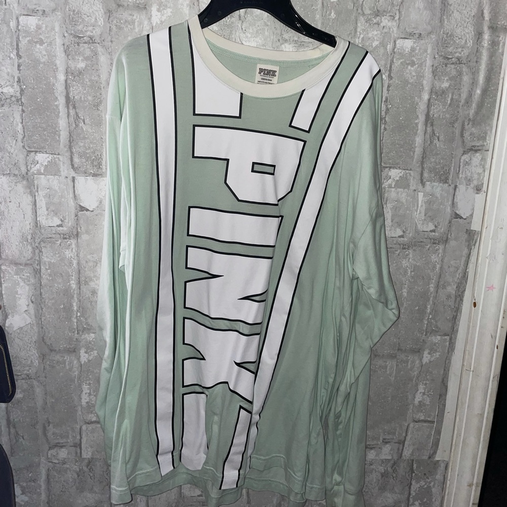 Victoria secret PINK top